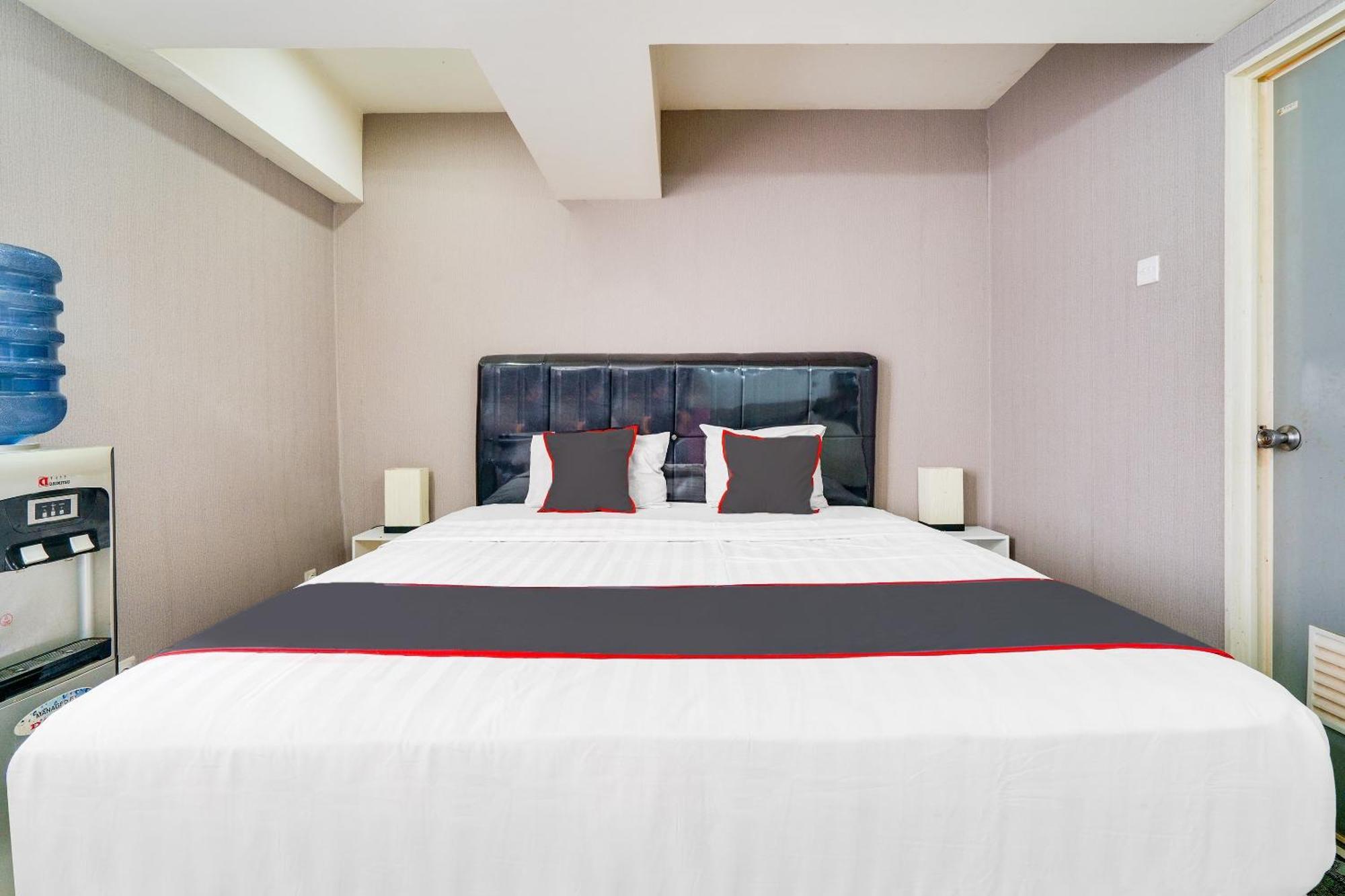 Hotel Oyo Life 91614 Jarrdin By Hallo Tidur By Ozi